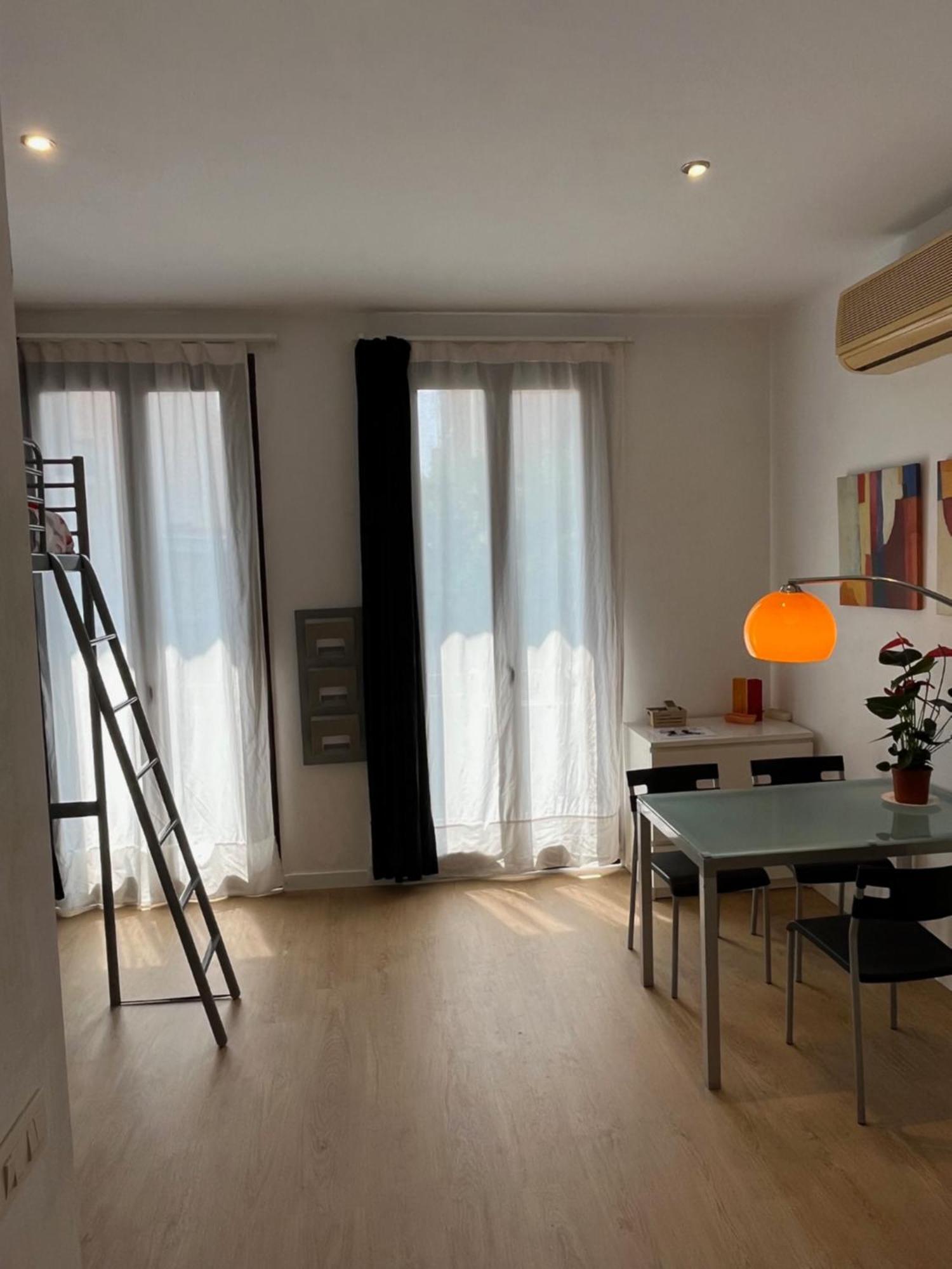 Studio By Sants Market Barselona Dış mekan fotoğraf